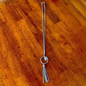 ✨5/$25✨26” silver necklace